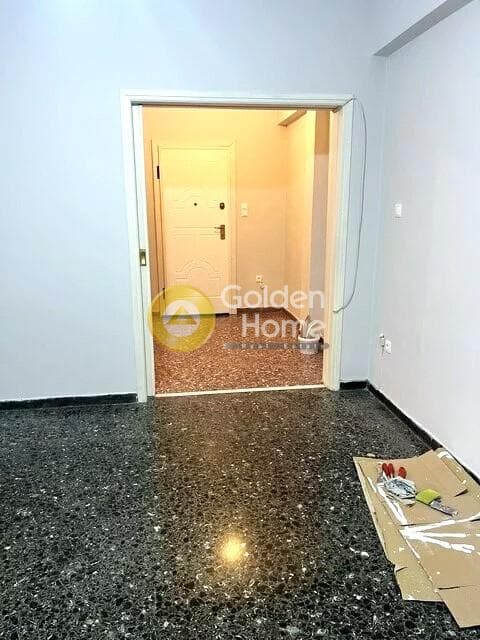 Apartment in Palaia Kokkinia, Piraeus — Photo 3 of 11