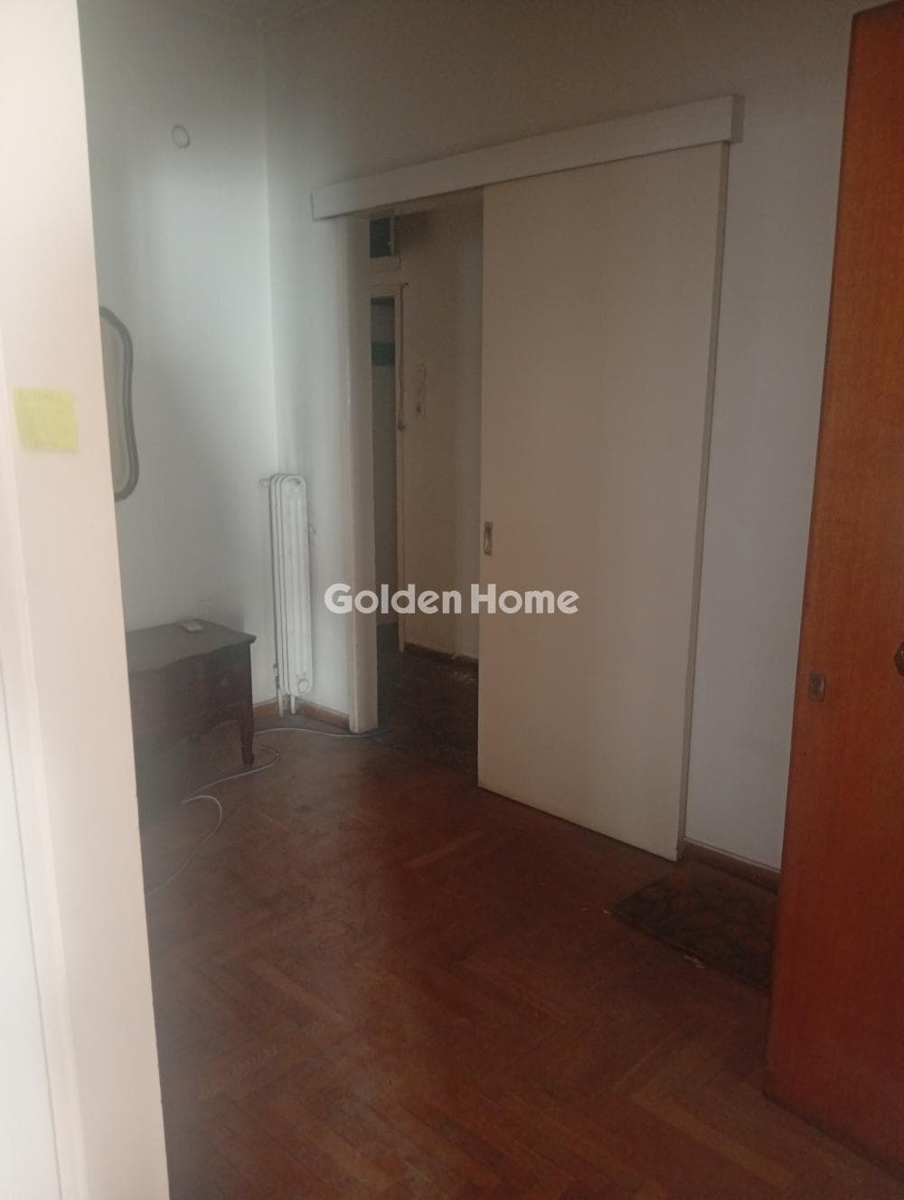 Apartment in Diilistiria, Piraeus — Photo 8 of 14