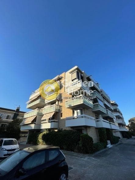 Apartment in Peraia, Peraia — Photo 3 of 4