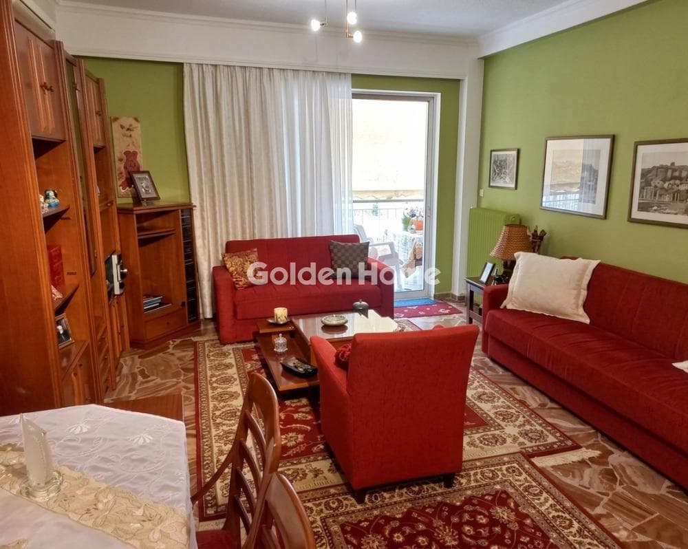 Apartment in Terpsithea, Glyfada — Photo 1 of 9