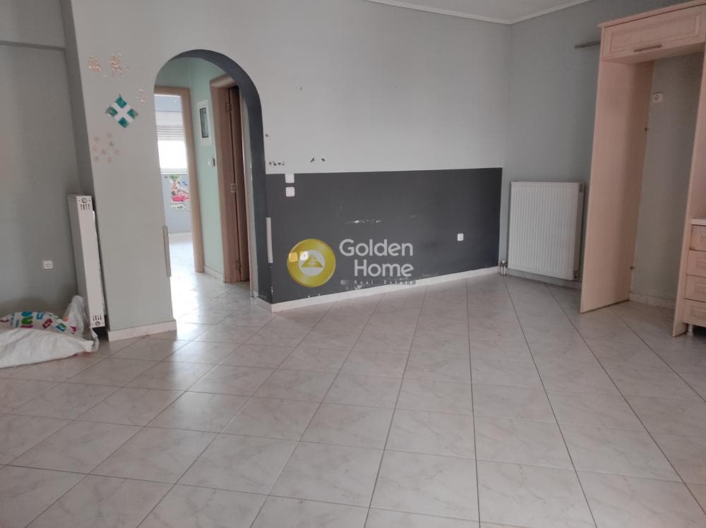 Apartment in Megala Sxoinia A, Acharnes — Photo 1 of 14