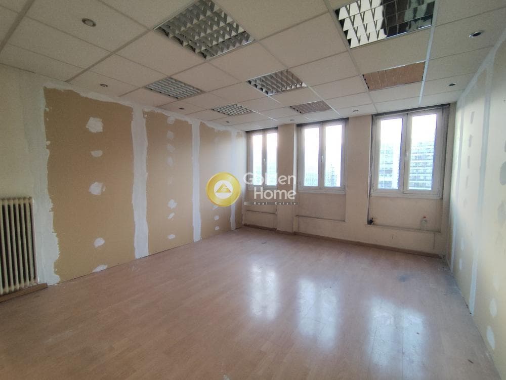 Office in Omonoia, Kentro — Photo 2 of 14