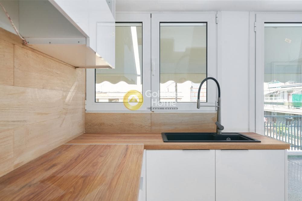 Apartment in Ag. Meletiou - Viktorias Sq. - Marni, Patision - Acharnon — Photo 10 of 44