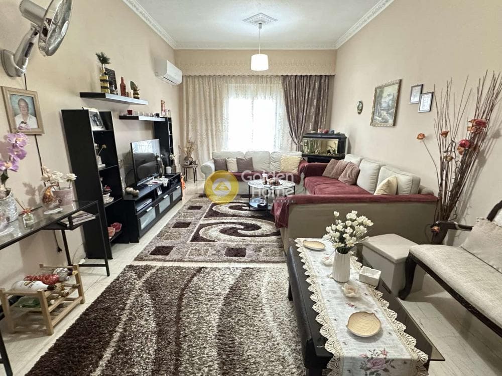 Apartment in Filakes - Athlitiko Kentro, Koridallos — Photo 1 of 11