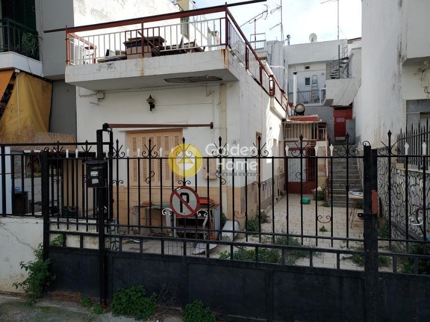 Building Plot in Kokkinovrachos, Keratsini — Photo 1 of 6