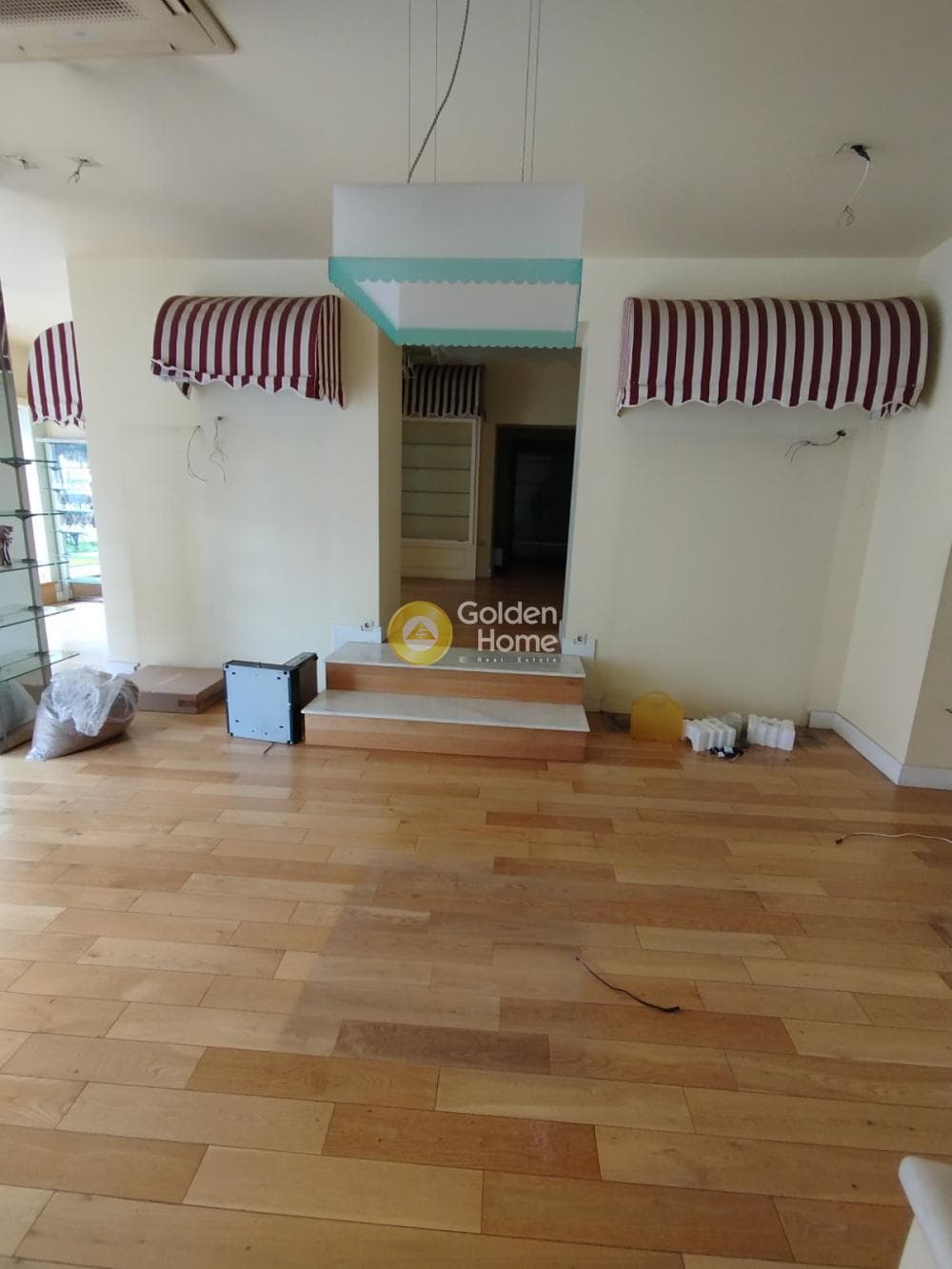 Κατάστημα στην Περιβόλια, Γαλάτσι — Φωτογραφία 3 από 8
