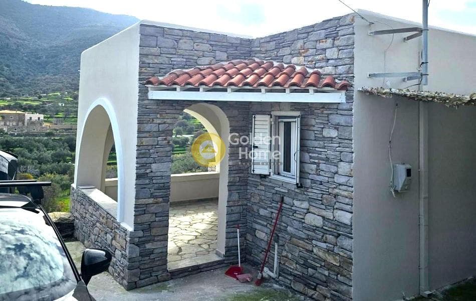 House in Korthio, Andros — Photo 1 of 28