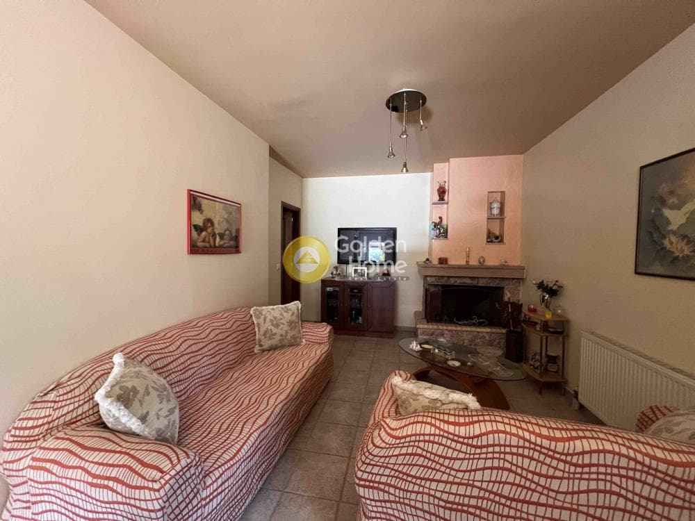 Apartment in Dimolaki, Anavissos — Photo 2 of 9