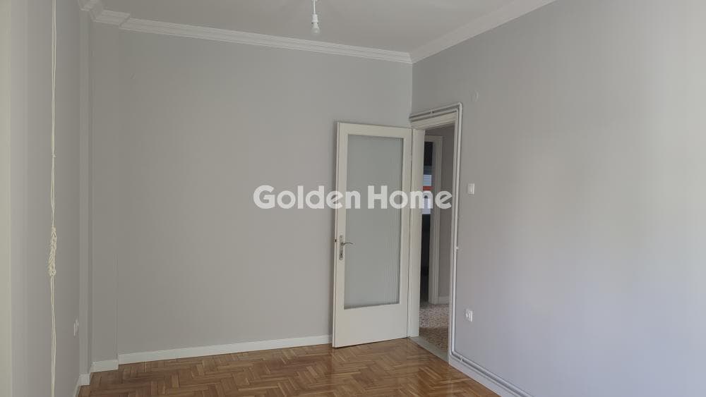 Office in Center, Kalamaria — Photo 15 of 38