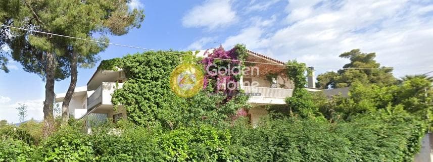 House in Kefalari, Kifisia