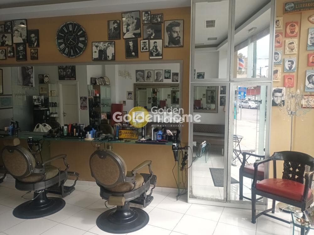 Retail Store in Mpournazi, Peristeri — Photo 4 of 10
