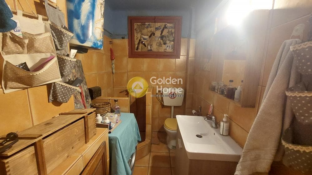 Apartment in Plateia Koliatsou, Patision - Acharnon — Photo 25 of 26