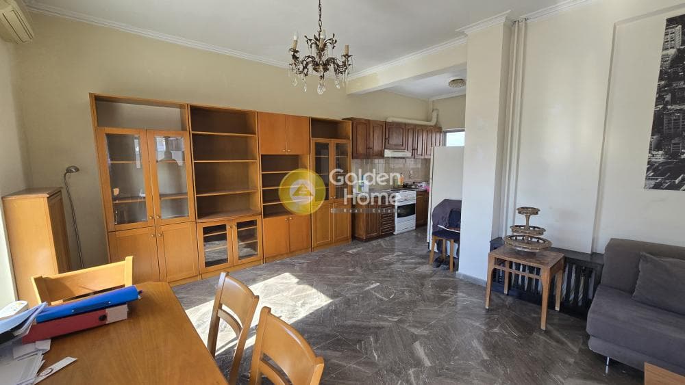 Apartment in Chatzikiriakeio, Piraeus — Photo 5 of 11