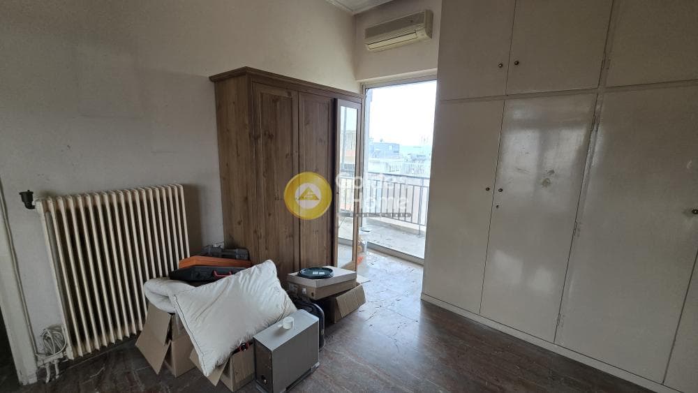Apartment in Chatzikiriakeio, Piraeus — Photo 9 of 11