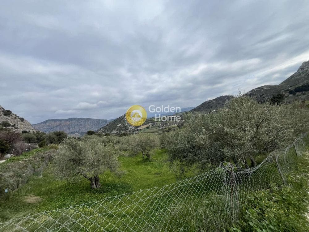 Building Plot in Profitis Ilias, Archanes — Photo 1 of 6