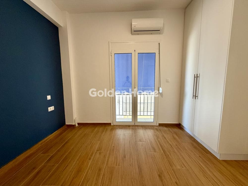 Apartment in Freattida, Piraeus — Photo 14 of 22