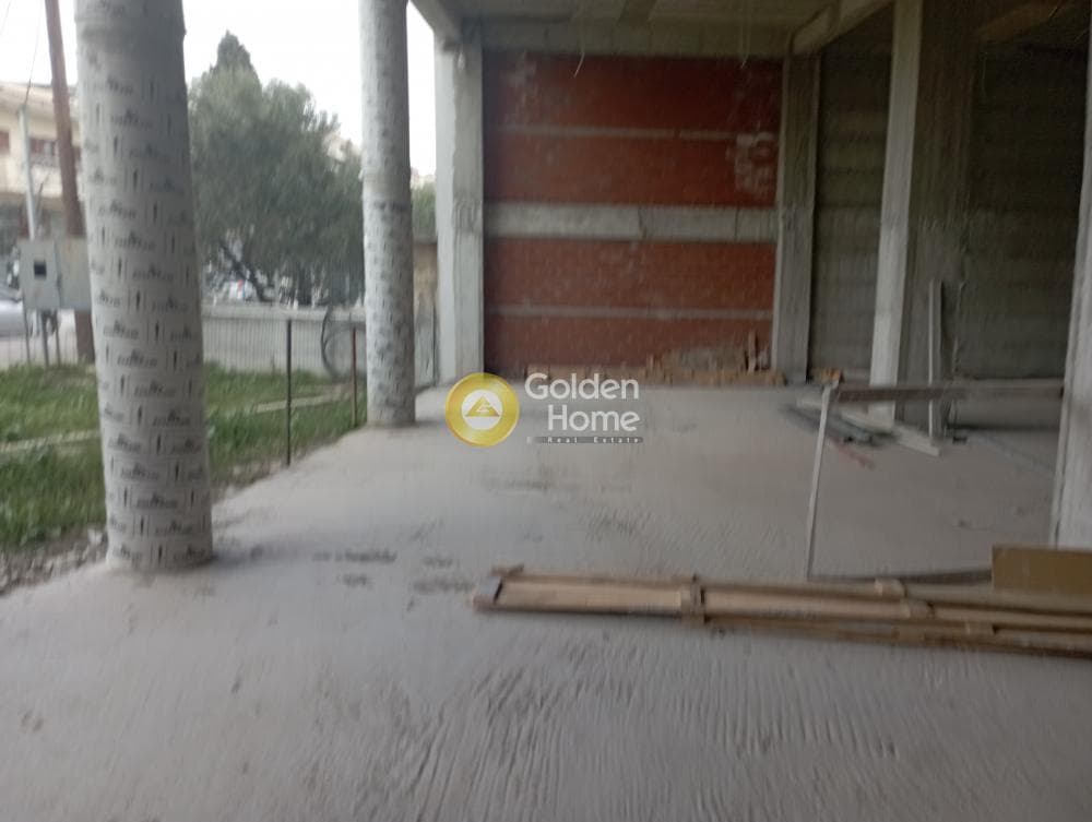 Retail Store in Center, Thermi — Photo 3 of 14