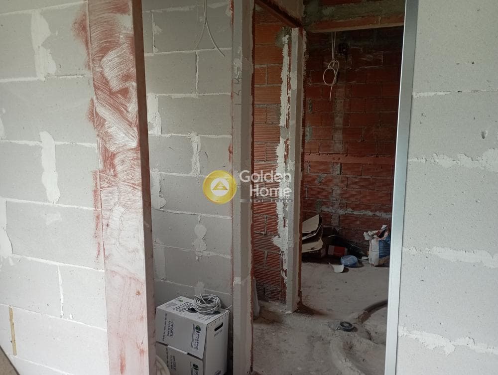 Retail Store in Center, Thermi — Photo 7 of 14