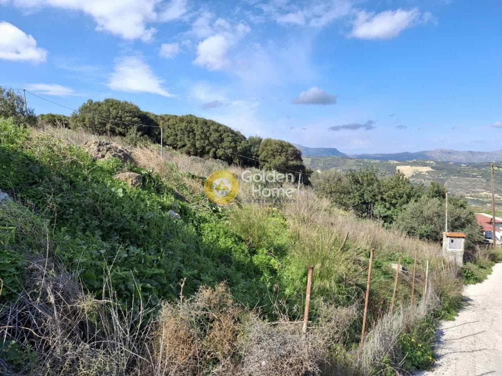 Οικόπεδο στην Άγιος Σύλλας, Αρχάνες