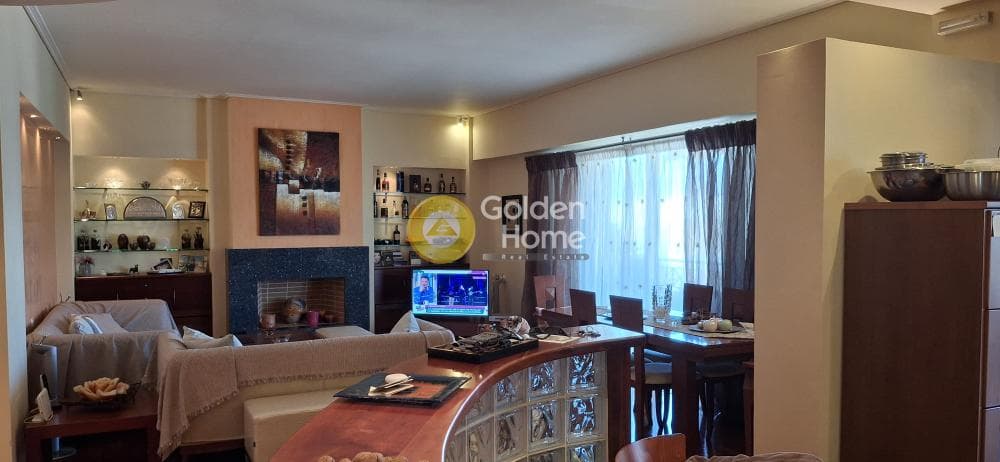Apartment in Center, Lavrio — Photo 1 of 24