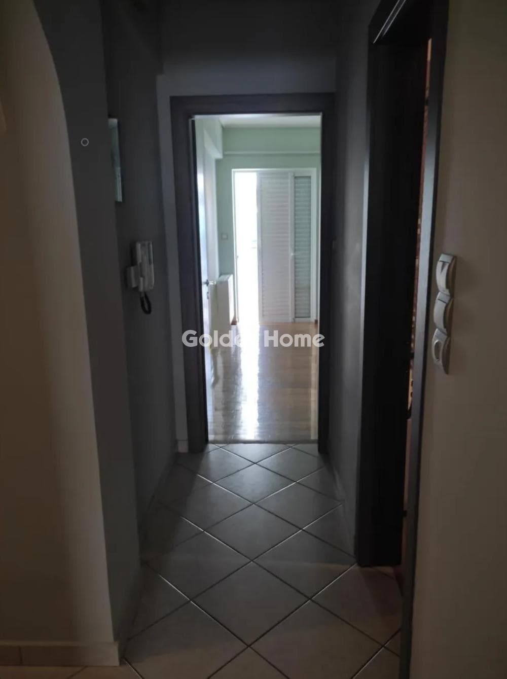 Apartment in Center, Dafni — Photo 4 of 6