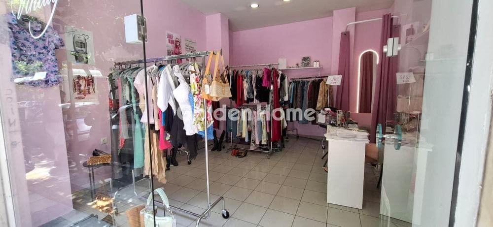 Κατάστημα στην Άγιος Γεώργιος, Κολωνάκι - Λυκαβηττός — Φωτογραφία 2 από 4