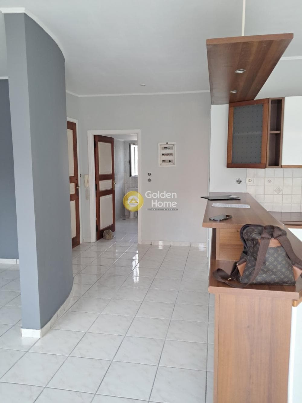 Apartment in Antheon, Agios Dimitrios — Photo 3 of 8