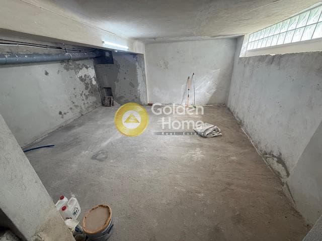 Retail Store in Agios Georgios, Nikaia — Photo 5 of 5