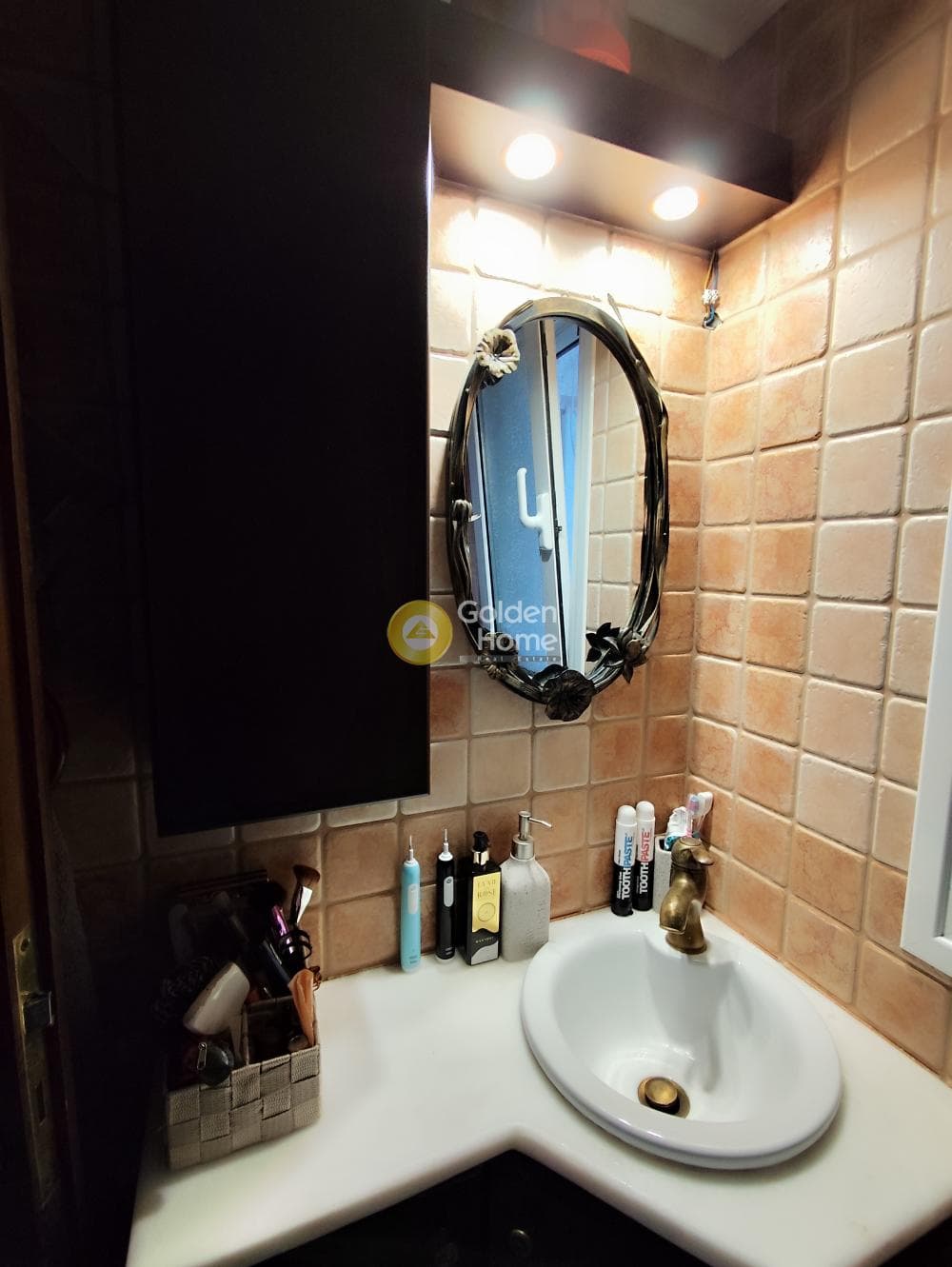 Apartment in Agia Triada, Chaidari — Photo 18 of 34