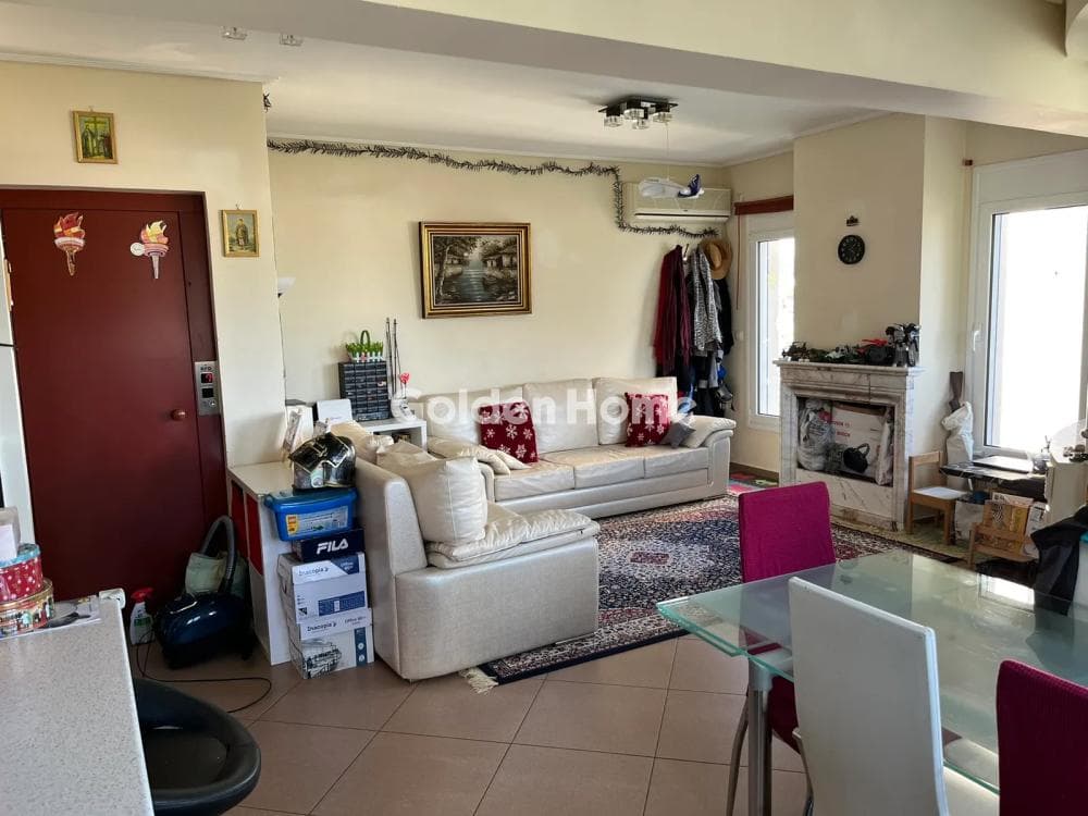 House in Porto Rafti, Vravrona — Photo 1 of 11