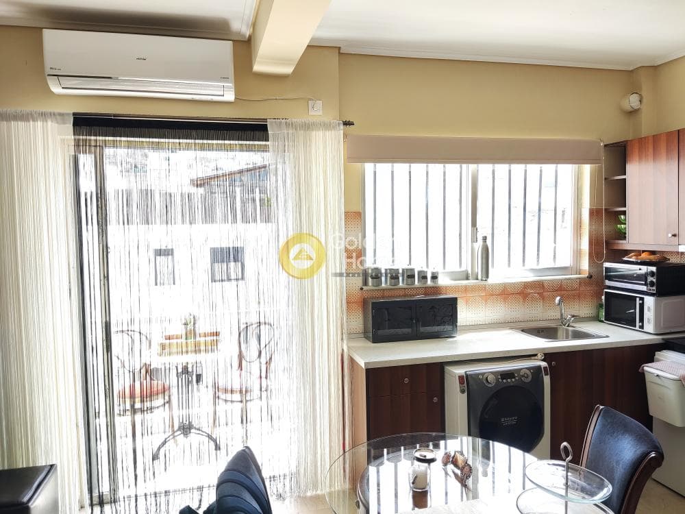 Apartment in Profitis Ilias, Piraeus — Photo 17 of 21