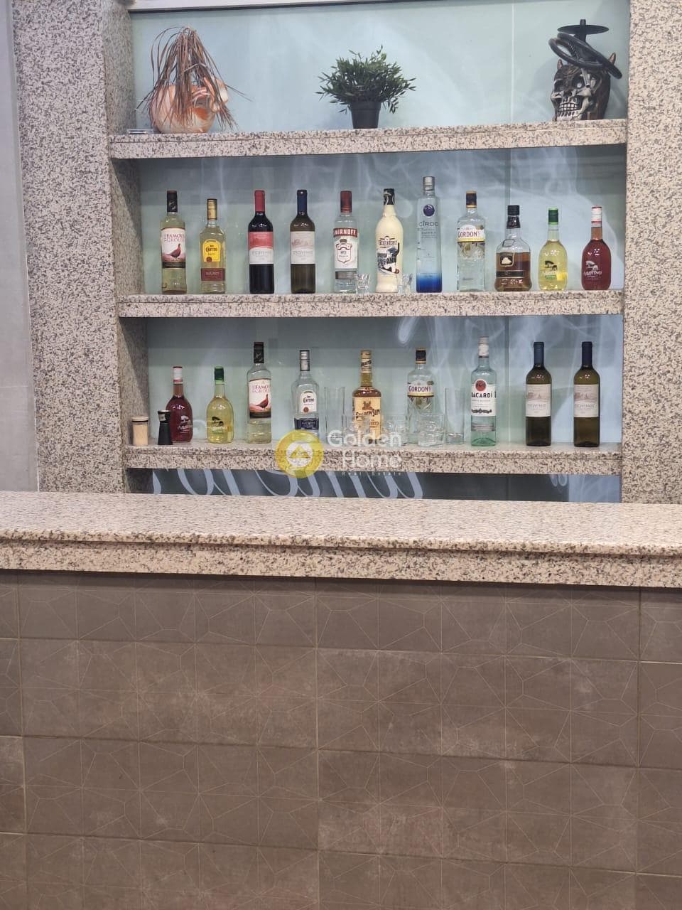 Κατάστημα στην Τέρμα Καραβά, Κορυδαλλός — Φωτογραφία 23 από 34