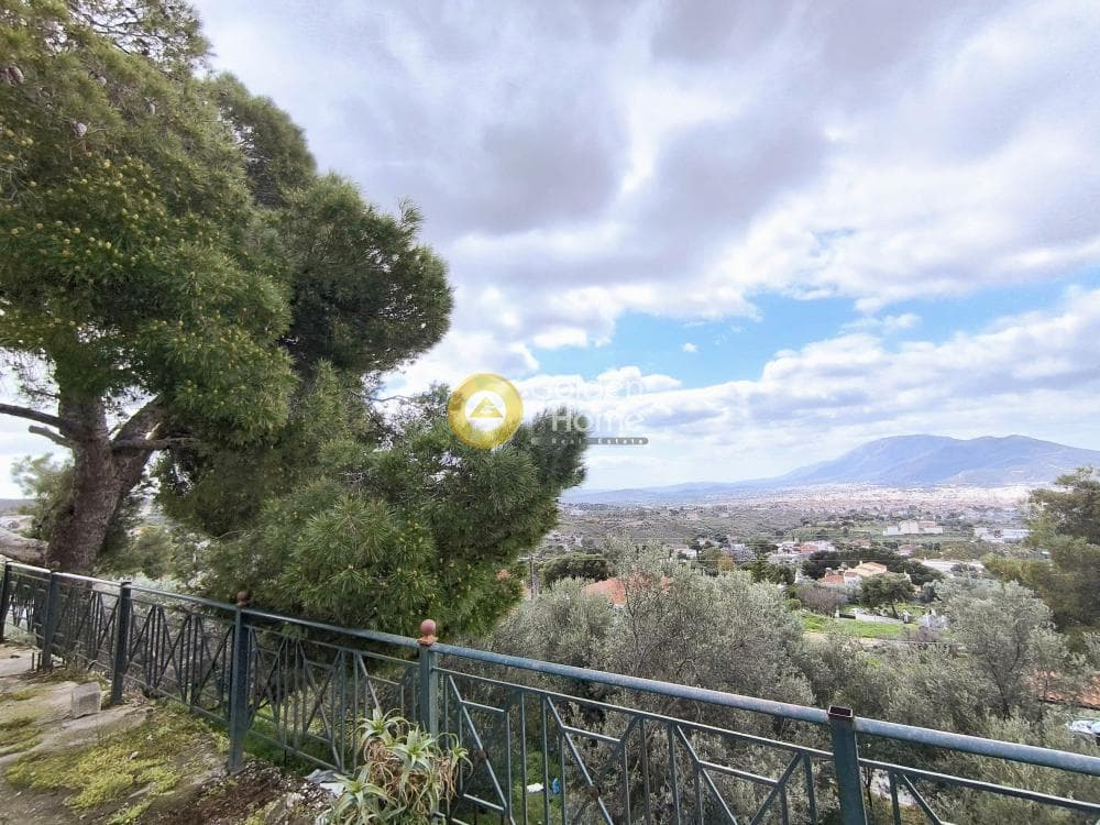 House in Center, Gerakas — Photo 1 of 5
