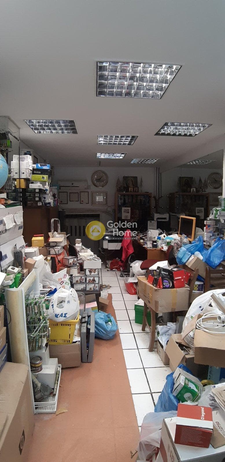 Retail Store in Charokopou, Kalithea — Photo 1 of 9