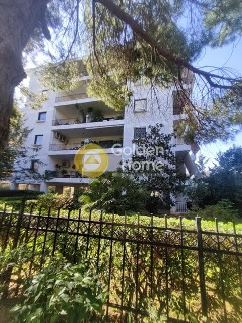 Χώρος Στάθμευσης στην Νέο Τέρμα, Μαρούσι — Φωτογραφία 4 από 4