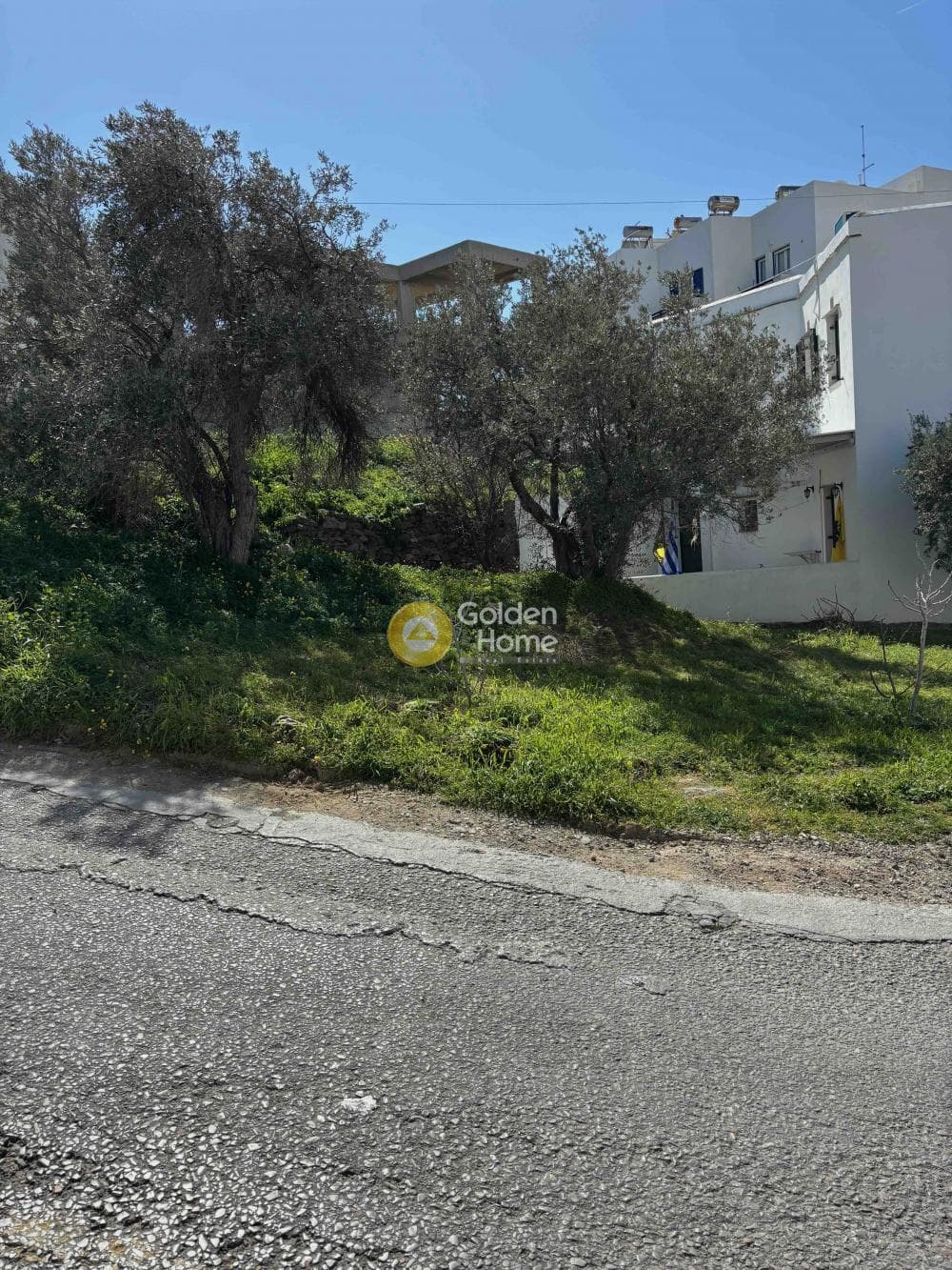 Building Plot in Chora, Tinos — Photo 1 of 3