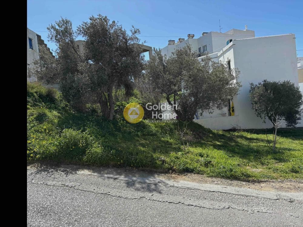 Building Plot in Chora, Tinos — Photo 2 of 3