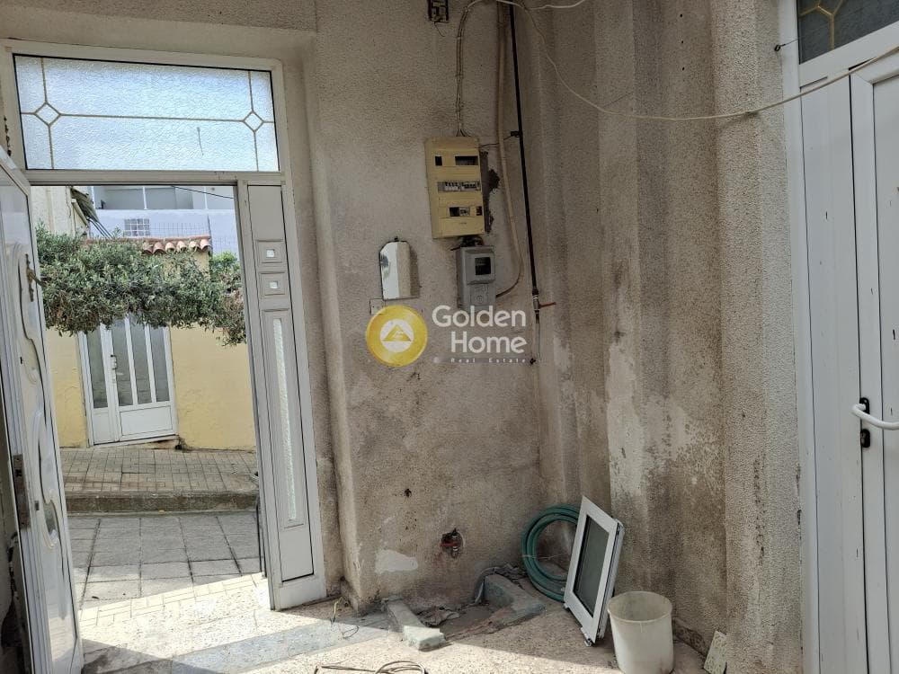 House in Palaia Kokkinia, Piraeus — Photo 17 of 27