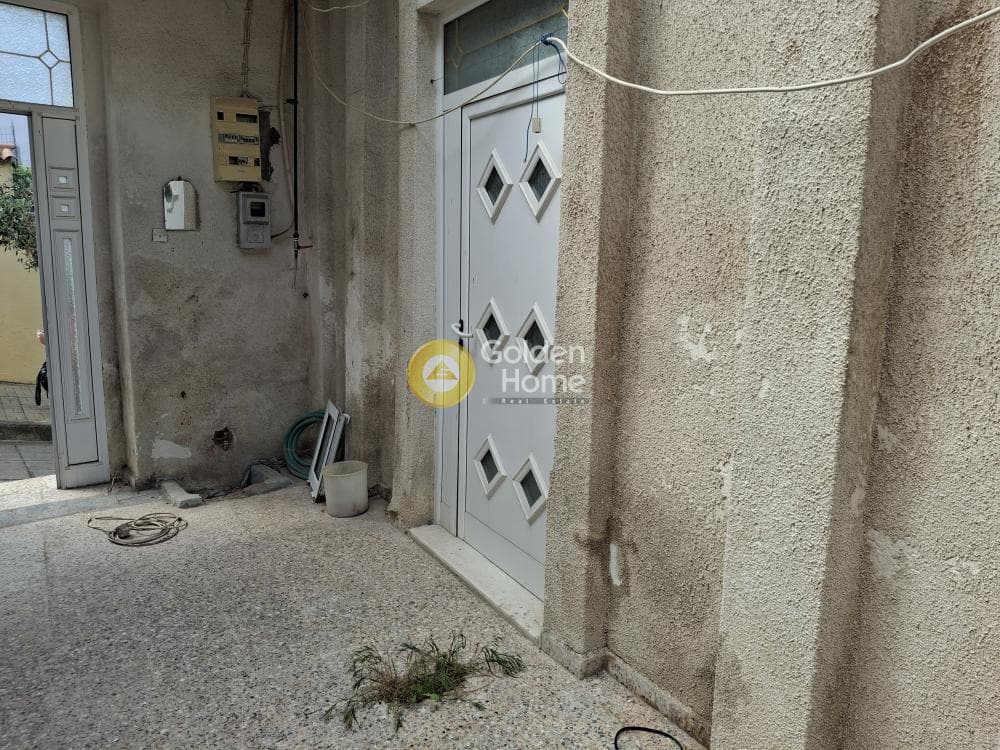 House in Palaia Kokkinia, Piraeus — Photo 26 of 27