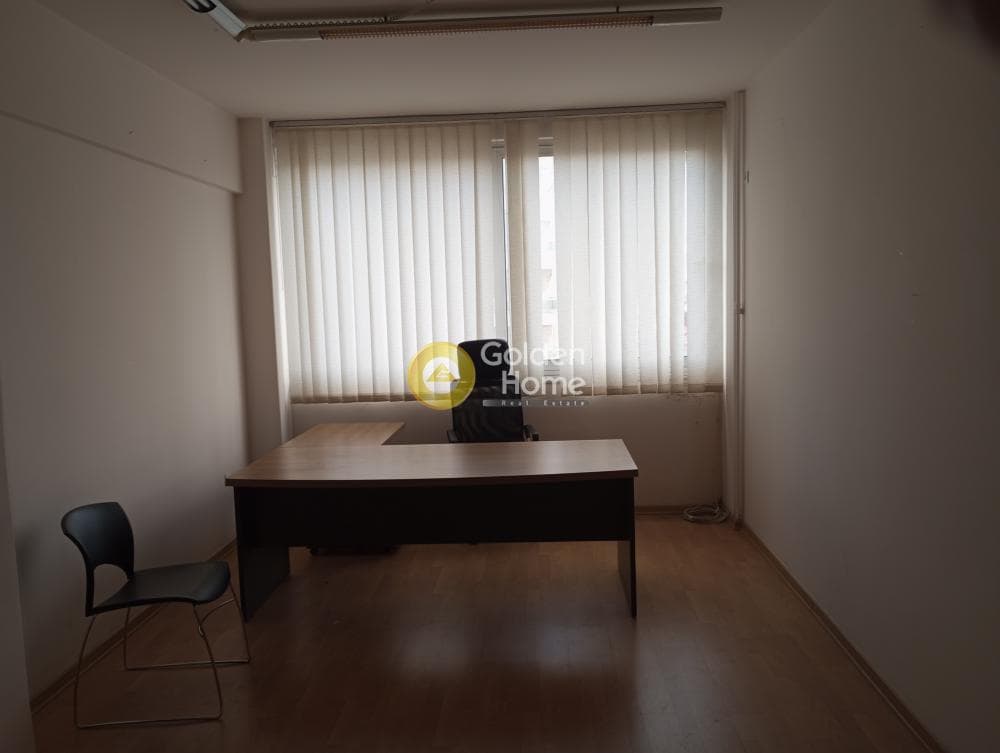 Office in Plateia Vathis, Kentro — Photo 3 of 4