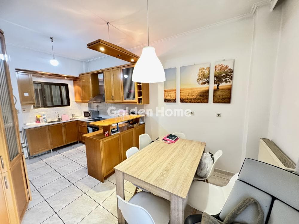 Apartment in Center, Chalandri — Photo 2 of 20