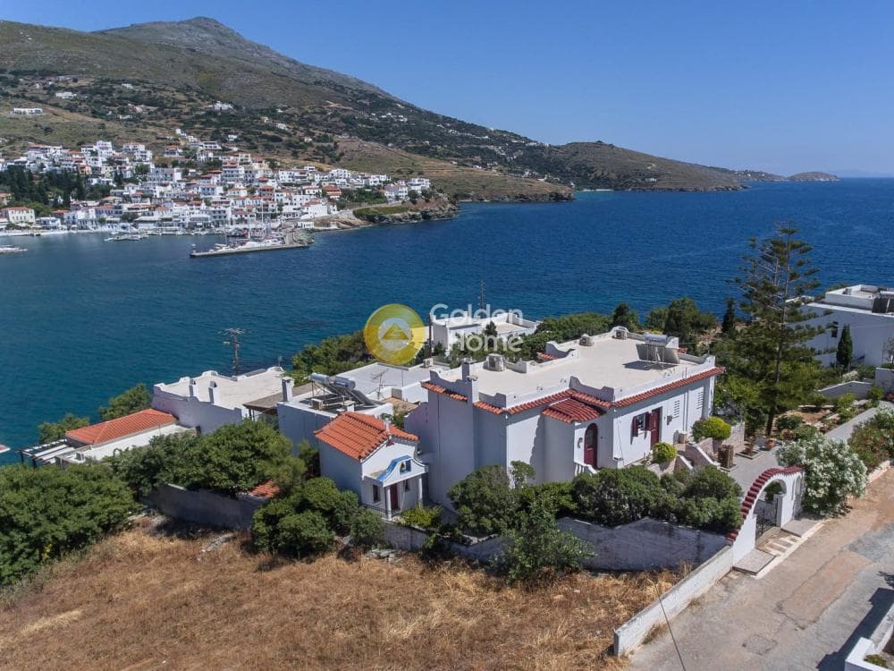 House in Mpatsi, Andros — Photo 5 of 25