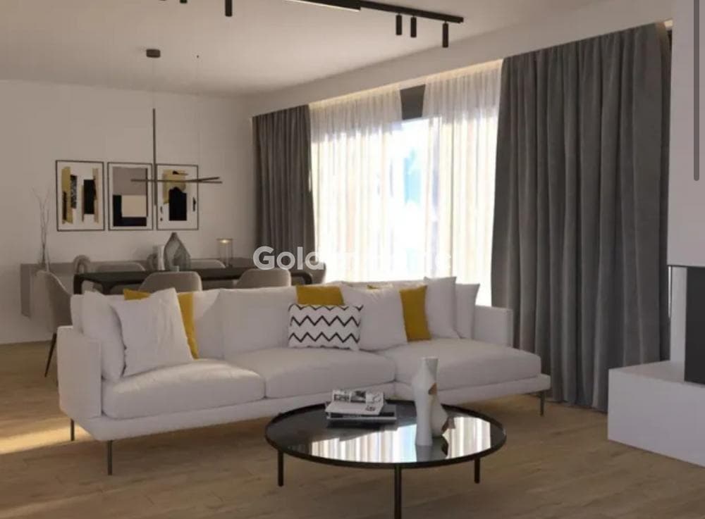 Apartment in Ipirotika, Pefki — Photo 1 of 6