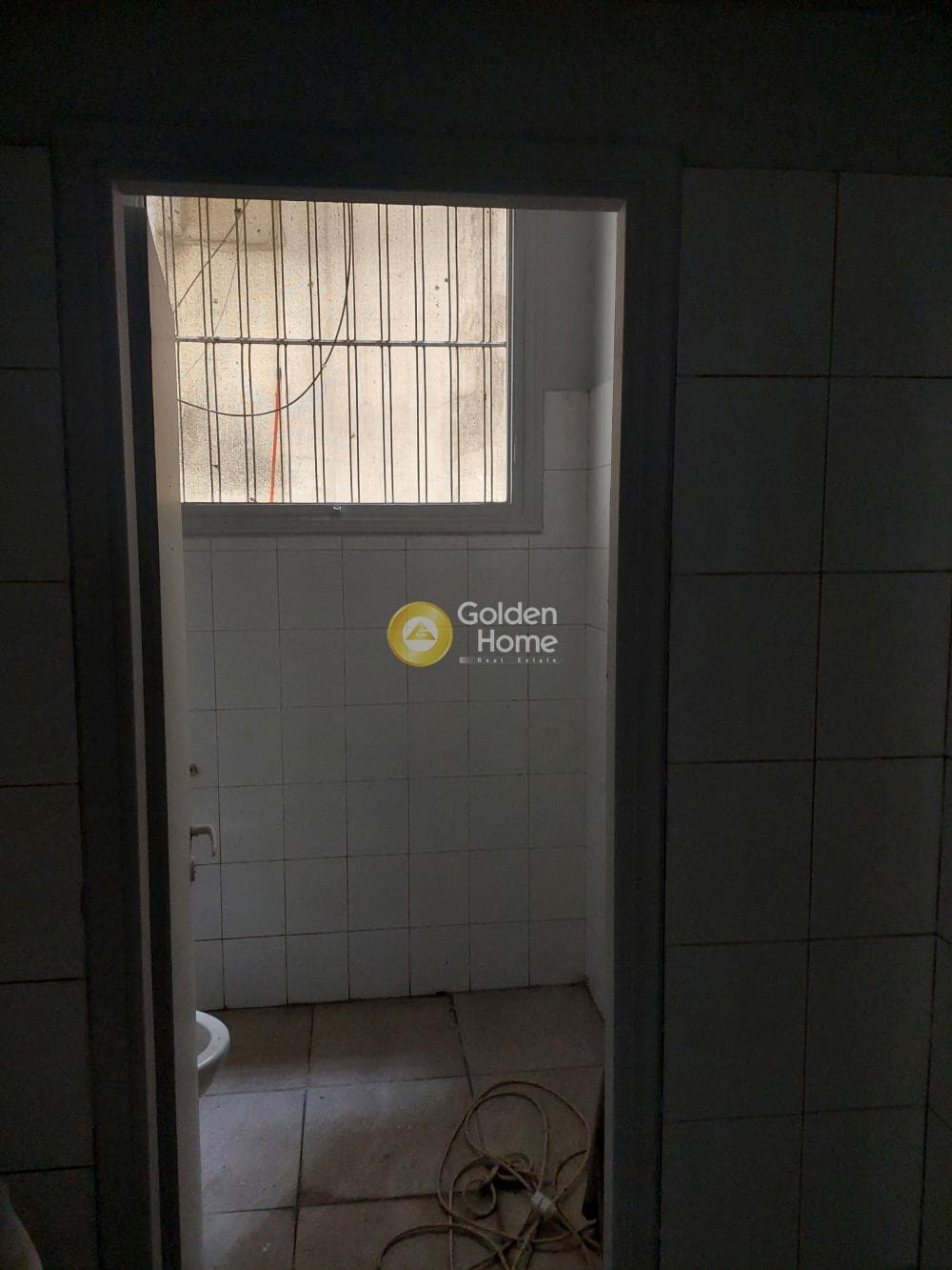 Κατάστημα στην Πασαλιμάνι, Πειραιάς — Φωτογραφία 9 από 12