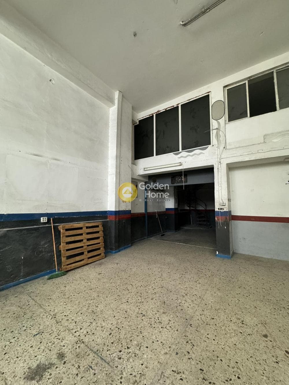 Κατάστημα στην Πασαλιμάνι, Πειραιάς — Φωτογραφία 1 από 23
