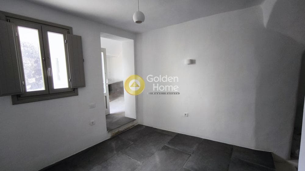 Building Plot in Oia, Santorini — Photo 10 of 12