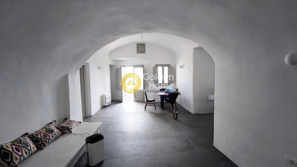 Building Plot in Oia, Santorini — Photo 6 of 12
