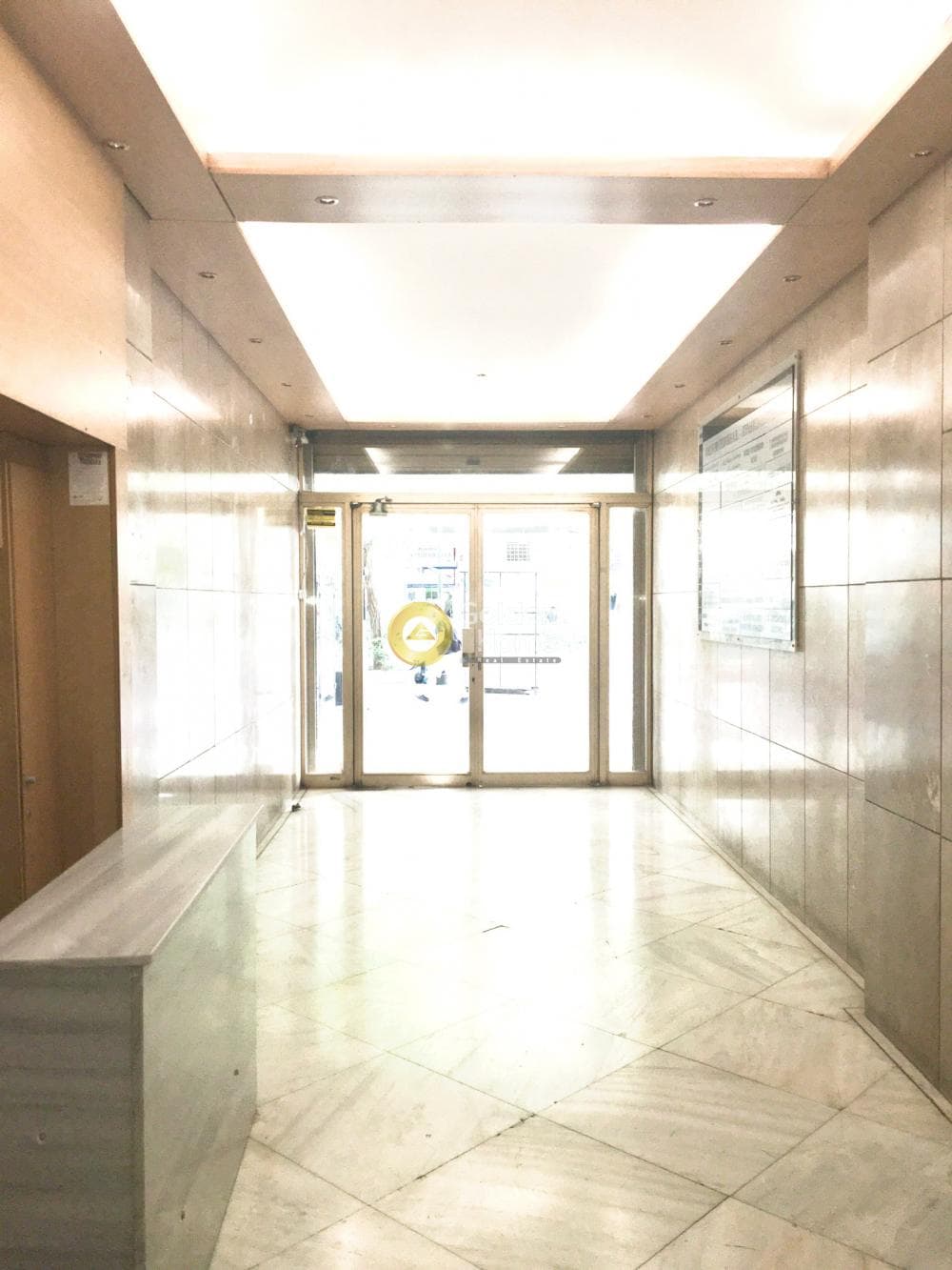 Office in Platia Kanigos, Exarchia - Neapoli — Photo 16 of 20