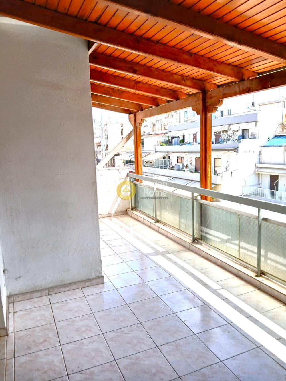 Apartment in Profitis Ilias, Piraeus — Photo 1 of 20