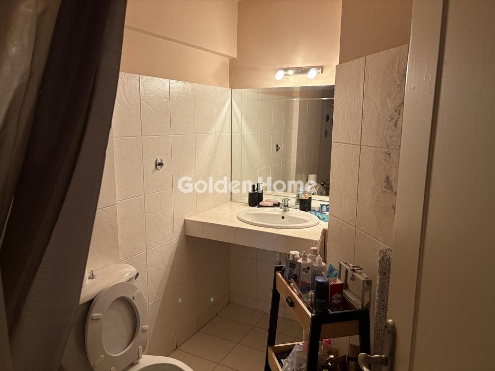 Apartment in Agios Ioannis Chrisostomos, Nikaia — Photo 10 of 14